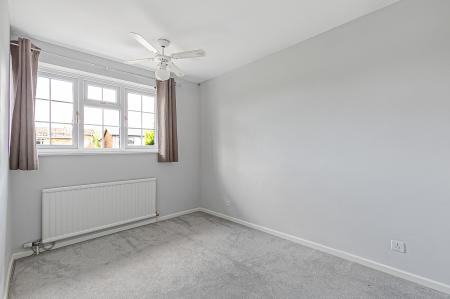 4 bedroom Detached house for sale in Carpenders Close, Harpenden, AL5