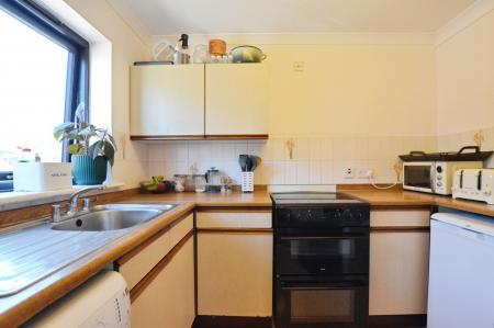 1 bedroom Flat to let in Granville Road, St Albans, AL1