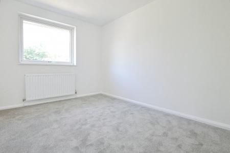 3 bedroom Terraced House to let in Beaumont Avenue, St Albans, AL1