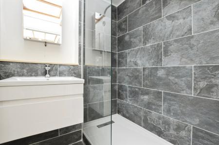 2 bedroom Duplex to let in Camden House, Marlowes, Hemel Hempstead, HP1
