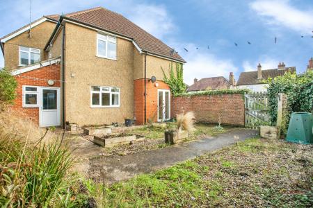 1 bedroom Flat to let in Sandridge Road, St Albans, AL1