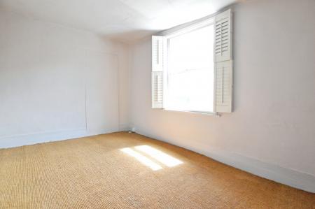2 bedroom Maisonette to let in George Street, St Albans, AL3