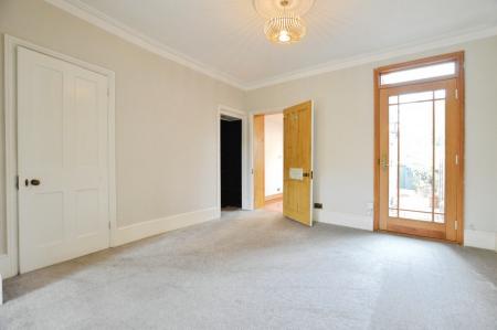 3 bedroom Terraced House to let in Watsons Walk, St Albans, AL1