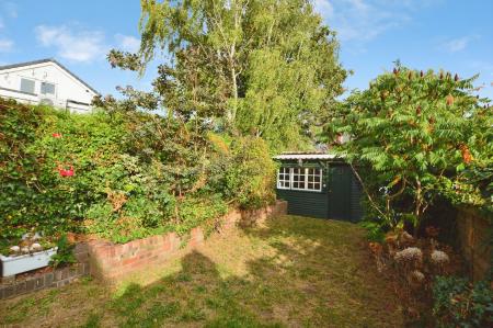 3 bedroom Terraced House to let in Watsons Walk, St Albans, AL1