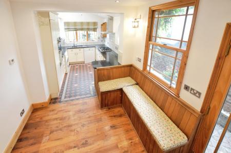 3 bedroom Terraced House to let in Watsons Walk, St Albans, AL1
