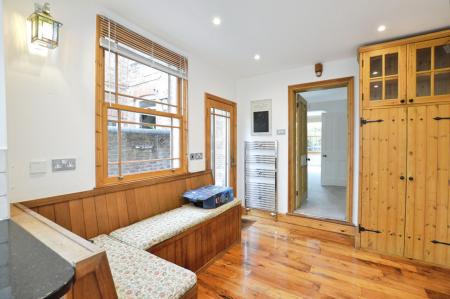 3 bedroom Terraced House to let in Watsons Walk, St Albans, AL1