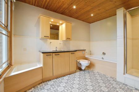 3 bedroom Terraced House to let in Watsons Walk, St Albans, AL1