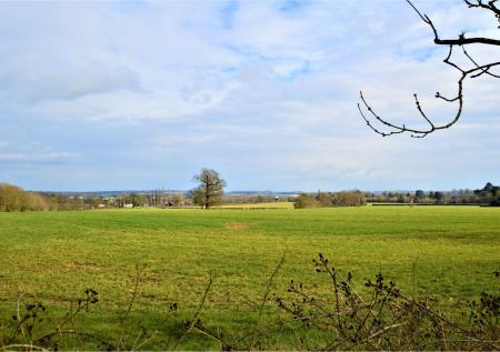 3 bedroom Terraced House for sale in North Cottages, St Albans, AL2