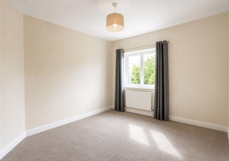 3 bedroom Terraced House for sale in North Cottages, St Albans, AL2