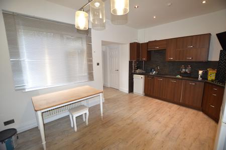 3 bedroom Terraced House for sale in North Cottages, St Albans, AL2