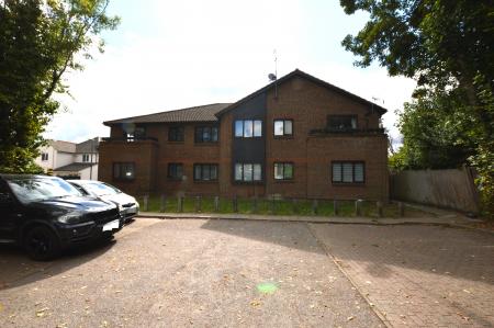 2 bedroom Flat for sale in Hatfield Road, St Albans, AL4