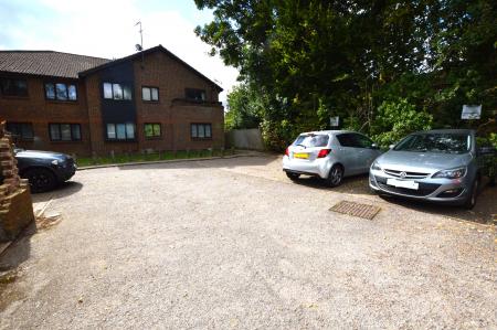 2 bedroom Flat for sale in Hatfield Road, St Albans, AL4
