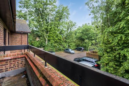 2 bedroom Flat for sale in Hatfield Road, St Albans, AL4