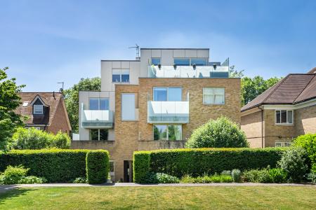1 bedroom Flat for sale in 143 London Road, St Albans, AL1