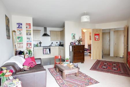 1 bedroom Flat to let in Parkhouse Court, Hatfield, AL10