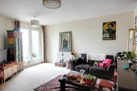 1 bedroom Flat to let in Parkhouse Court, Hatfield, AL10