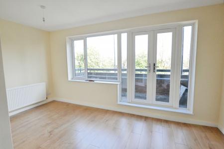 1 bedroom Flat to let in Upper Lattimore Road, St Albans, AL1