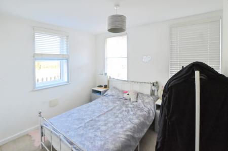 1 bedroom Flat to let in Porters Wood House, Porters Wood, St Albans, AL3