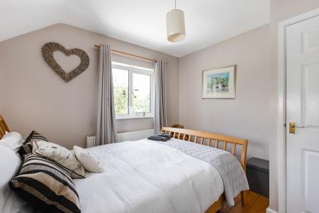 4 bedroom Detached house for sale in Napsbury Lane, St Albans, AL1
