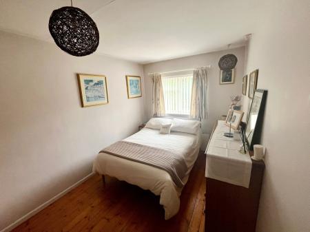 4 bedroom Detached house for sale in Napsbury Lane, St Albans, AL1