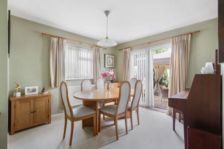 4 bedroom Detached house for sale in Napsbury Lane, St Albans, AL1