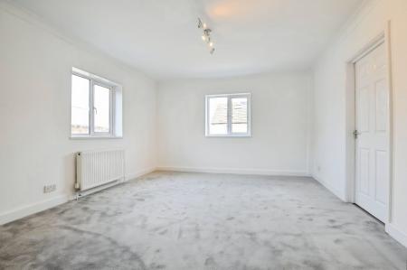 Castle Road, St Albans, AL1
