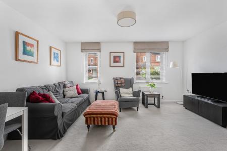 1 bedroom Flat for sale in Neville Close, St Albans, AL3
