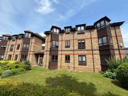 1 bedroom Flat for sale in Beaumonds Hatfield Road, St Albans, AL1