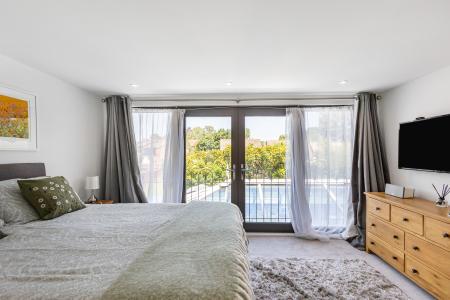 3 bedroom Chalet for sale in Driftwood Avenue, St Albans, AL2