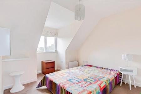 2 bedroom Maisonette to let in Beech Road, St Albans, AL3