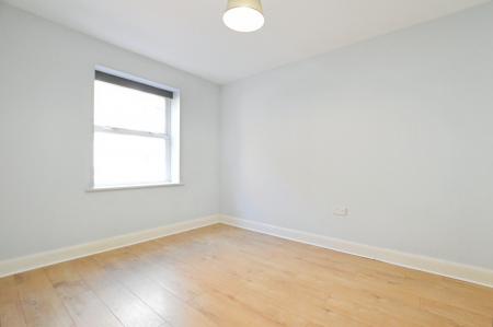 2 bedroom Flat to let in 21-23 London Road, St Albans, AL1