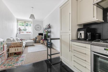 1 bedroom Flat for sale in Beningfield Drive, London Colney, AL2