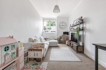 1 bedroom Flat for sale in Beningfield Drive, London Colney, AL2