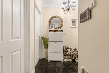 1 bedroom Flat for sale in Beningfield Drive, London Colney, AL2
