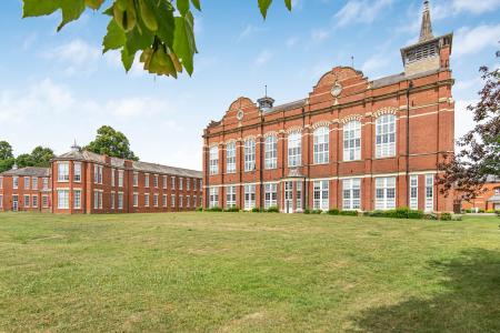 1 bedroom Flat for sale in Beningfield Drive, London Colney, AL2