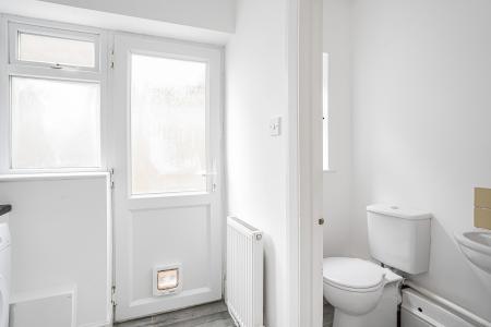 4 bedroom Semi-detached house to let in Salisbury Avenue, St Albans, AL1