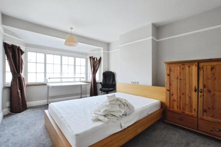 1 bedroom House share to let in Edward Close, St Albans, AL1