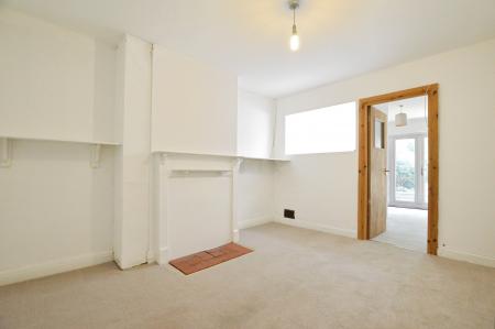 1 bedroom House share to let in Edward Close, St Albans, AL1