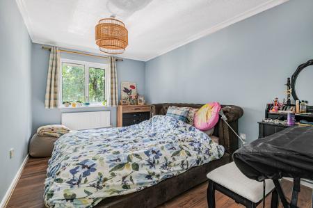 1 bedroom Flat for sale in Dellfield, St Albans, AL1