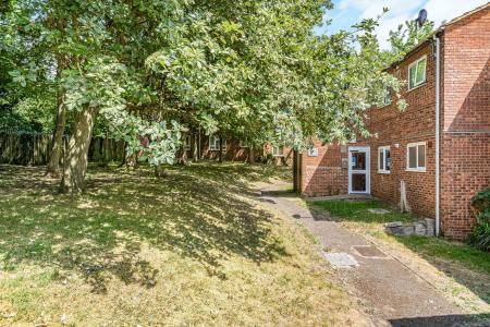 1 bedroom Flat for sale in Dellfield, St Albans, AL1