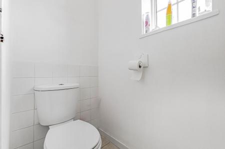 4 bedroom Terraced House for sale in Wallingford Walk, St Albans, AL1