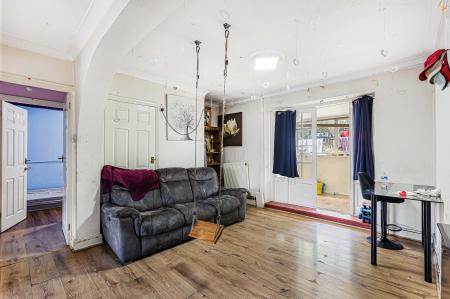 4 bedroom Terraced House for sale in Wallingford Walk, St Albans, AL1