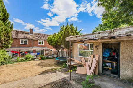 4 bedroom Terraced House for sale in Wallingford Walk, St Albans, AL1
