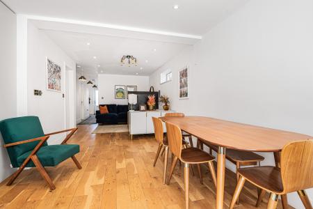 4 bedroom Detached house for sale in Eskdale, London Colney, AL2