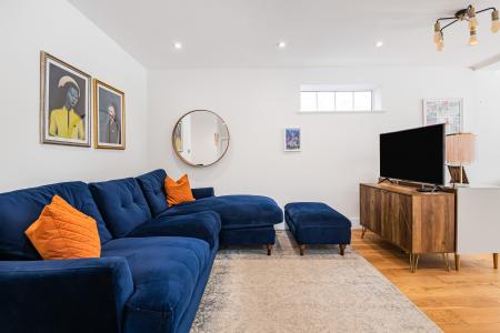 4 bedroom Detached house for sale in Eskdale, London Colney, AL2