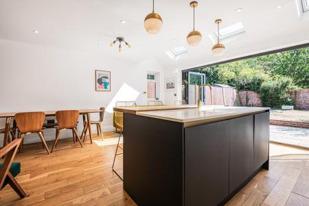 4 bedroom Detached house for sale in Eskdale, London Colney, AL2