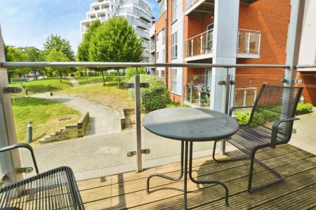 2 bedroom Flat to let in Charrington Place, St Albans, AL1