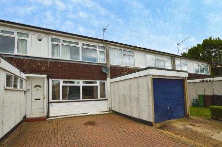 3 bedroom House to let in Cotlandswick, London Colney, AL2