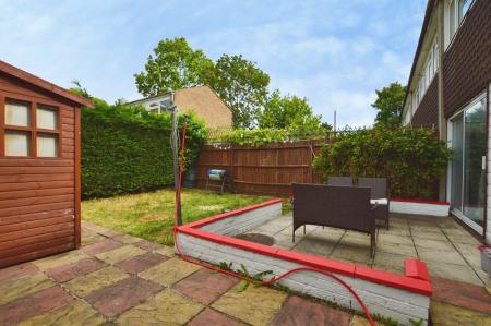 3 bedroom House to let in Cotlandswick, London Colney, AL2