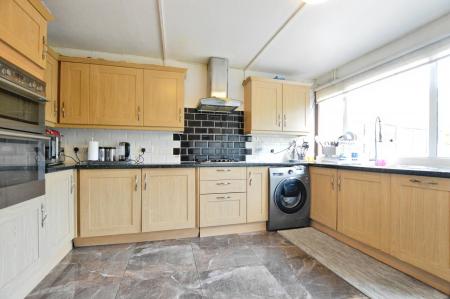 3 bedroom House to let in Cotlandswick, London Colney, AL2